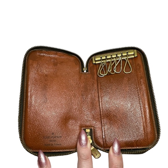 LOUIS VUITTON VINTAGE ZIPPY MONOGRAM 6 KEY CASE/CARD HOLDER - Picture 3 of 14